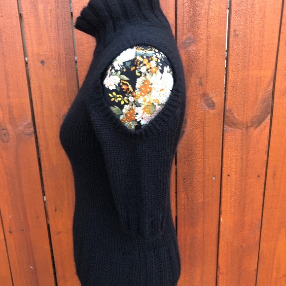 Express black sweater short sleeves size S - Picture 3 of 13